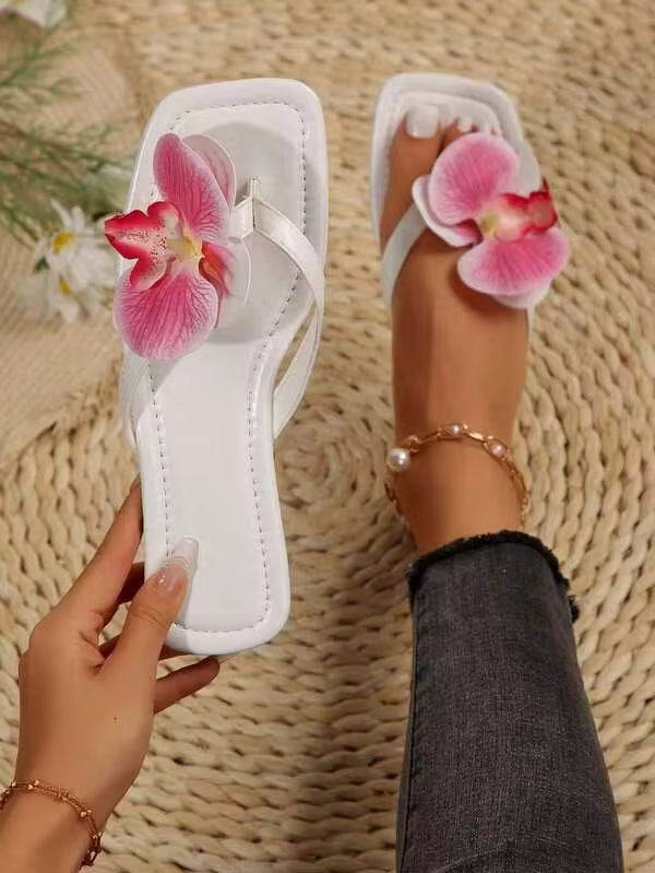 2025 Plus Size New Design Fake Flower Decor Square Toe Flat Slide Sandals For Women, Daily Wear Summer,Flip Flops